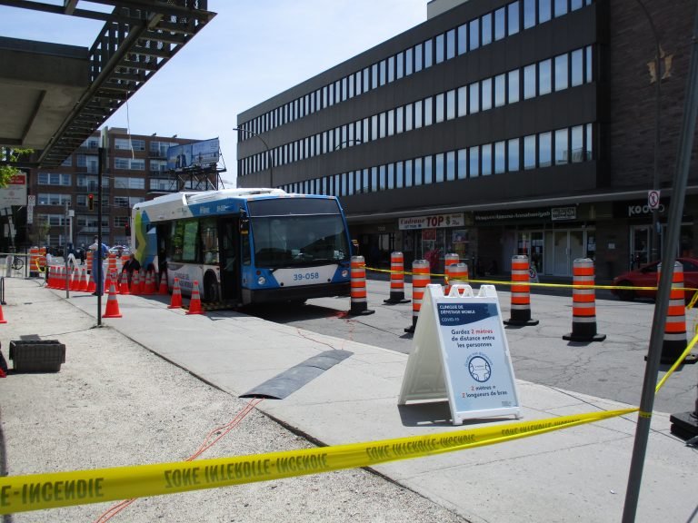 OPINION | Bring back the bus: why Montreal needs to restart mobile COVID-19 testing